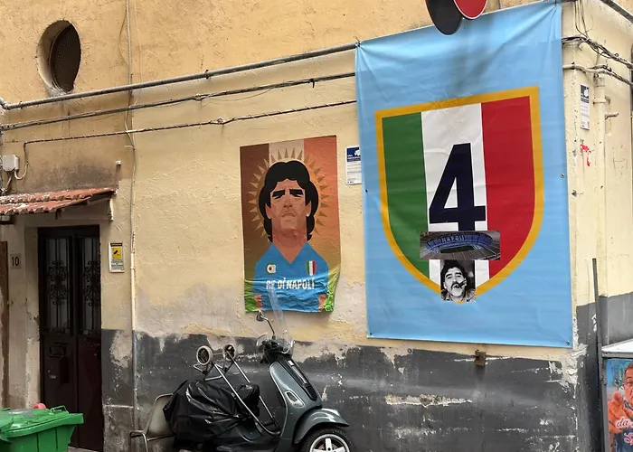 Storico 31 Stanze Ai Quartieri Spagnoli